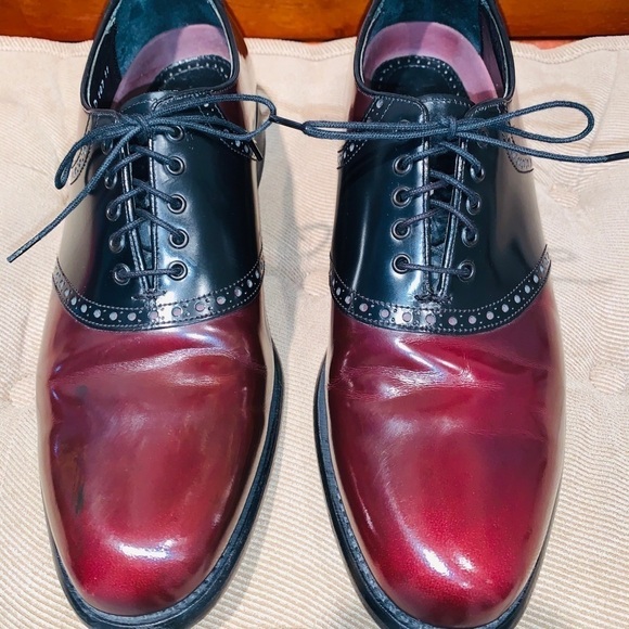 Florsheim Two Tone Plane Toe Oxfords. L3 - Picture 3 of 12